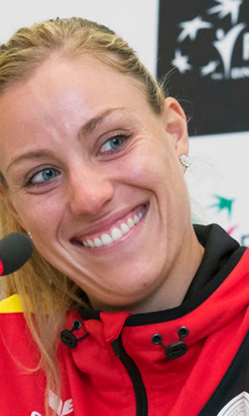 Kerber playing on 1st day for Germany against Switzerland